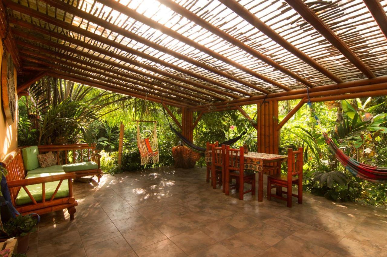 Вілла Itchimbia Garden Ayampe Montana Y Mar Екстер'єр фото
